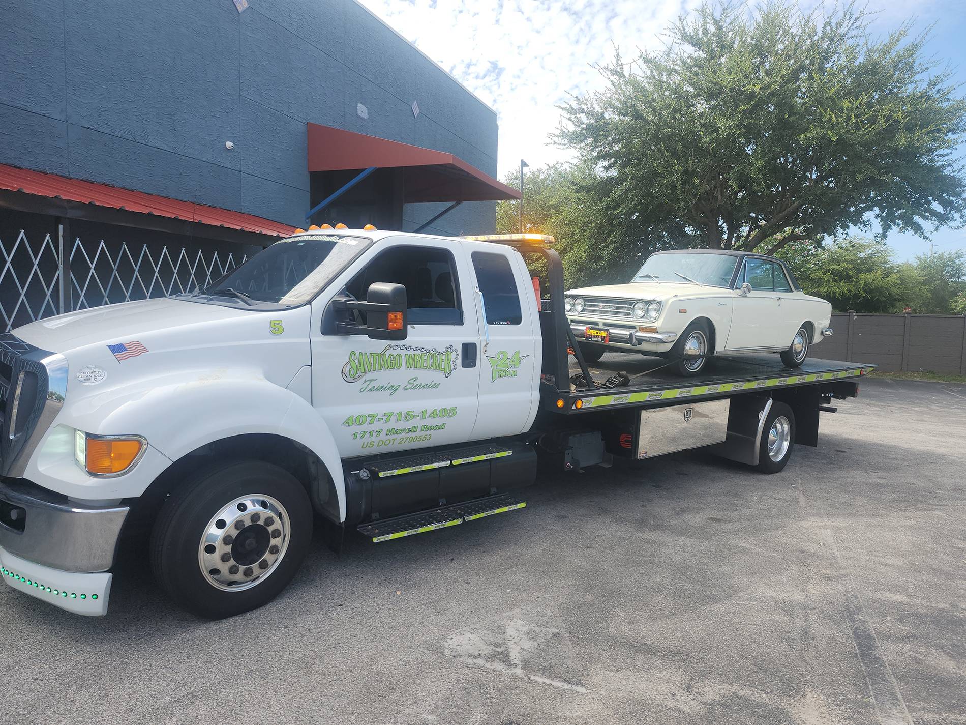 Santiago Wrecker Towing Service (1)